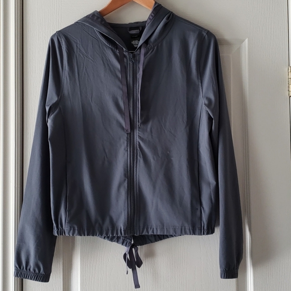 Victoria Sport Hooded jacket - Picture 1 of 3